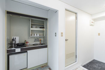 Alex Place Namba Apartemen *